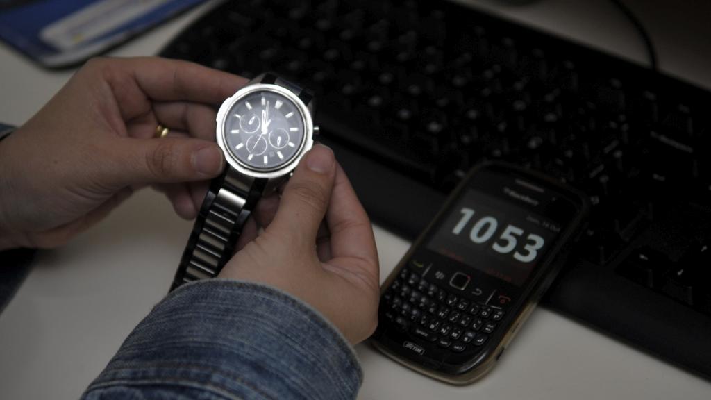 Featured image of post Com horário de verão confuso, hora de computadores e celulares foi adiantada antes, veja como configurá-los